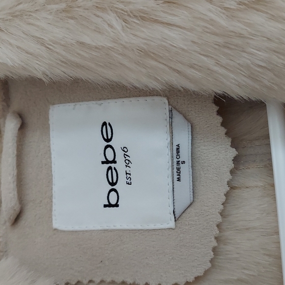 ***SOLD***Bebe faux suede jacket in creamy taupe color, Size Small - Picture 7 of 15